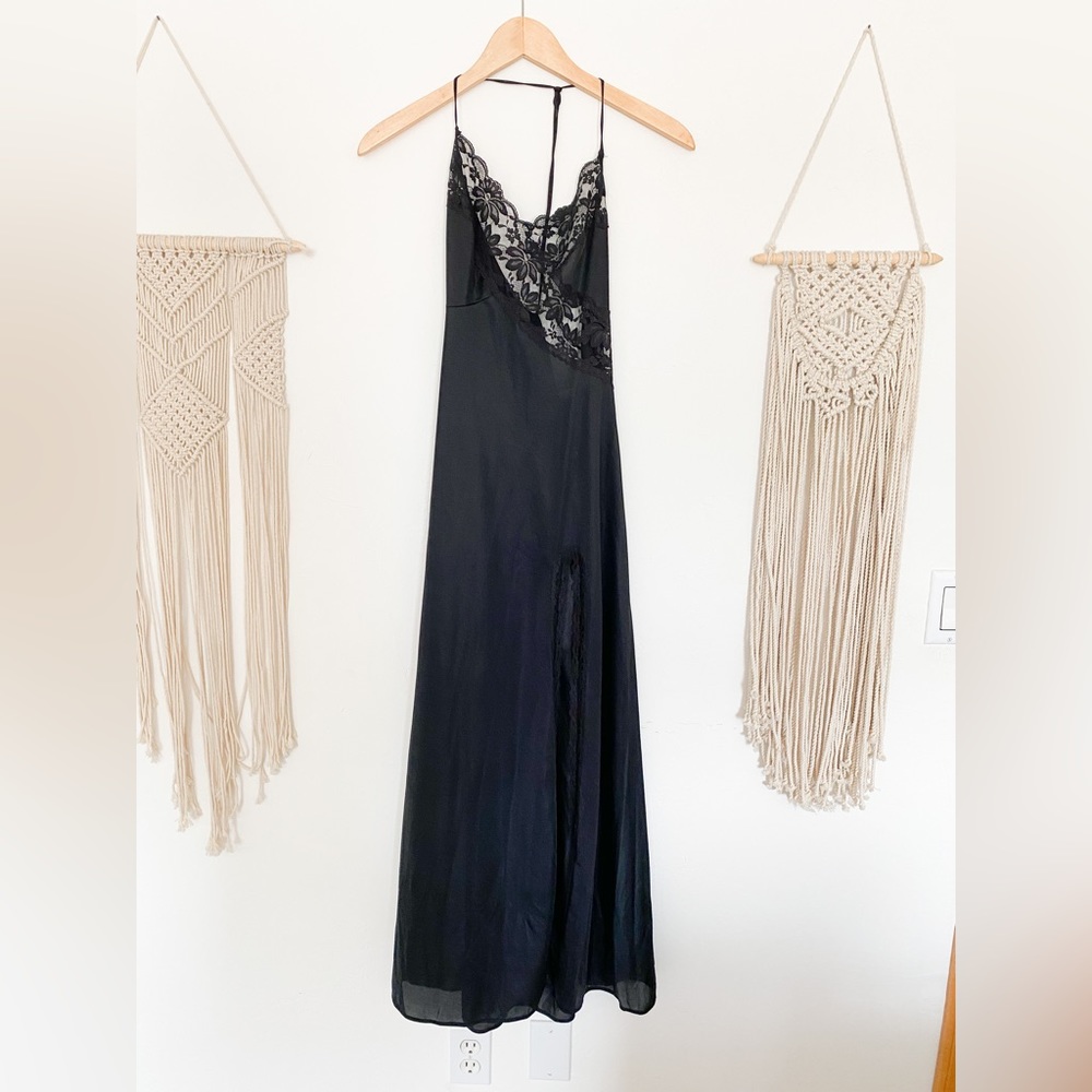 Vintage nightgown with slit